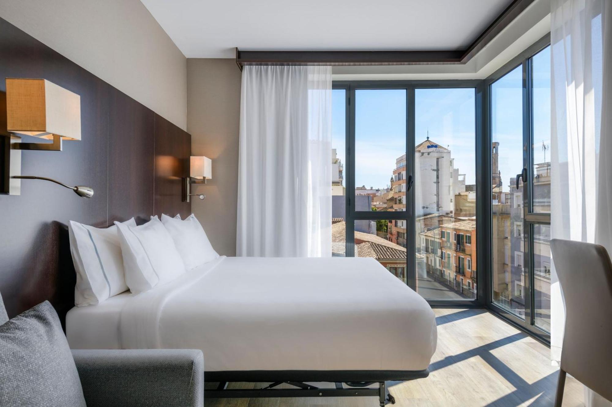 Hotell Ac Ciutat De By Marriott 4*